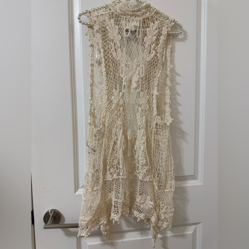Elegant Cream Lace Bikini/Swim/Bathing Suit Coverup